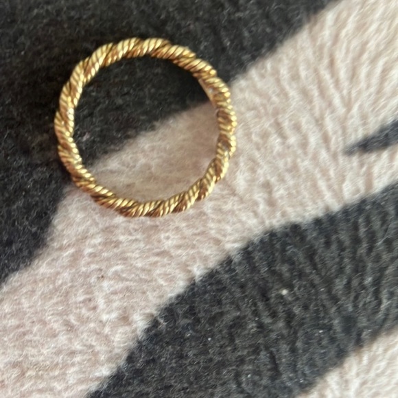 TIFFANY & CO 18K Solid Yellow Gold 2.5mm Wedding Band Ring - Picture 4 of 6